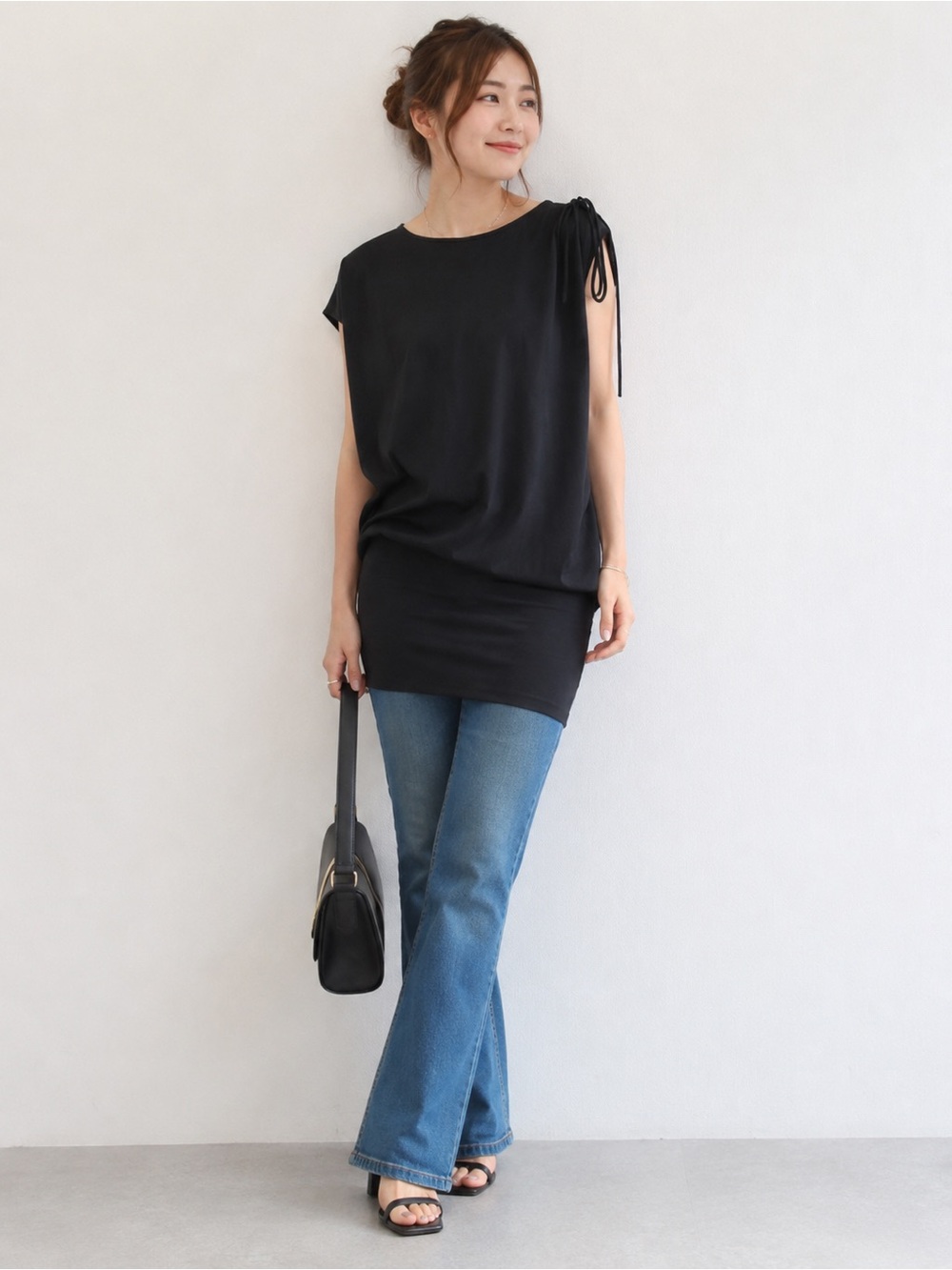 🎀3 for $25✨ Dynamite Black Tunic Top